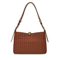 Torebka Furla. Brązowe torebki klasyczne Furla, bez wzorów, bez dodatków. Za 1,999.00 zł.