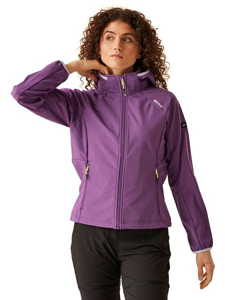 Regatta Kurtka softshellowa "Bourda" w kolorze fioletowym rozmiar: 46. Różowe kurtki sportowe Regatta, m, bez wzorów, bez kaptura, outdoorowe. Za 166.10 zł.