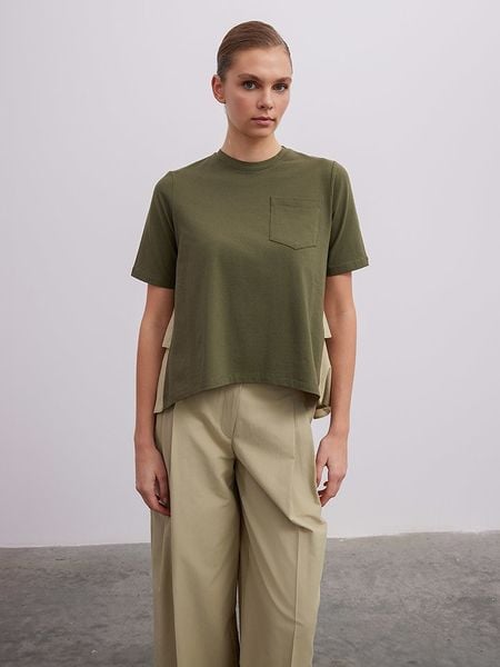 BGN Koszulka w kolorze khaki rozmiar: 38. Brązowe bluzki BGN, bez wzorów, bez kołnierzyka, bez ramiączek. Za 57.20 zł.