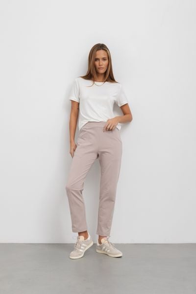 SPODNIE CHER CAFFE LATTE XS - Flawless. Spodnie dresowe Flawless, s, bez wzorów, z bawełny. Za 232.50 zł.