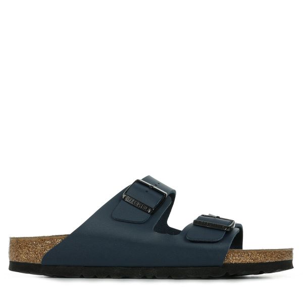 Klapki damskie Birkenstock Arizona. Niebieskie klapki Birkenstock, bez wzorów, z materiału, bez obcasa. Za 512.00 zł.