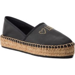 Espadryle LOVE MOSCHINO - JA10163G07JB0000 Nero. Czarne espadryle Love Moschino, bez wzorów, z materiału, bez obcasa, na płaskiej podeszwie, bez zapięcia. W wyprzedaży za 379.00 zł.