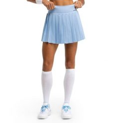 Damskie spódnico-spodenki tenisowe sport.tennis Siroko Flow Femme Light Blue. Niebieskie spódnice SIROKO, bez wzorów, z tkaniny, sportowe, plisowane. Za 211.00 zł.