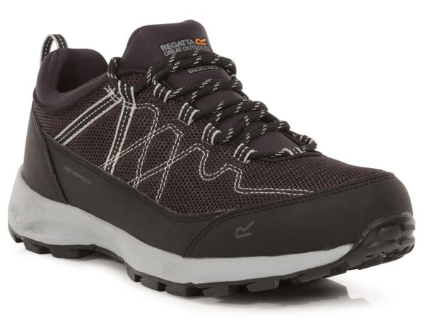 Buty trekkingowe dla kobiet Regatta SAMARIS LOW. Brązowe trekkingi Regatta, z gumy, trekkingowe. Za 239.99 zł.