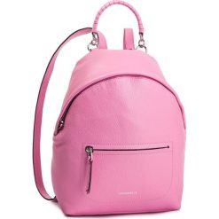 Plecak COCCINELLE - DN0 Leonie E1 DN0 14 01 01 Bubble Gum P10. Czerwone plecaki Coccinelle, bez wzorów, ze skóry. W wyprzedaży za 729.00 zł.