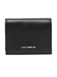 COCCINELLE Skórzane etui w kolorze czarnym na karty - 11 x 9 cm rozmiar: onesize. Czarne portfele Coccinelle, bez wzorów, z materiału. Za 294.97 zł.