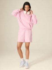 4F Spodenki dresowe damskie - różowe XL. Czerwone szorty 4f, bez wzorów, z dresówki, z podwyższonym stanem. Za 79.99 zł.