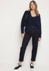 Granatowe Klasyczne Jeansy o Kroju Mom Fit Amartia. Niebieskie spodnie materiałowe Born2be, na co dzień, l, bez wzorów, z jeansu. Za 109.99 zł.