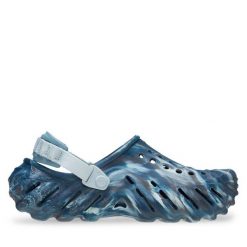 Klapki Crocs. Klapki Crocs, bez wzorów, bez obcasa. Za 339.99 zł.