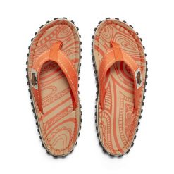 Japonki GUMBIES ISLANDER FLIP-FLOPS UNISEX. Brązowe klapki Gumbies, bez wzorów, bez obcasa. Za 87.99 zł.