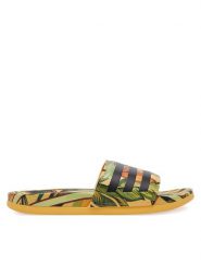 Adidas Klapki adilette JI2263 Żółty. Żółte klapki Adidas, z tworzywa sztucznego, bez zapięcia. Za 149.99 zł.