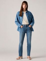 Levi's Dżinsy "724" - Slim fit - w kolorze niebieskim rozmiar: W29/L28. Niebieskie jeansy Levi's®, l, z aplikacjami, z podwyższonym stanem. Za 306.95 zł.