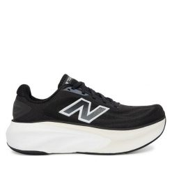 Buty do biegania New Balance. Czarne obuwie sportowe New Balance, bez zapięcia, do biegania. Za 799.99 zł.