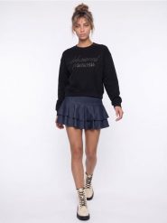 Bluza crewneck z bawełną i ozdobną aplikacją - czarny. Czarne bluzy Sinsay, l, z aplikacjami, z bawełny, bez kaptura. Za 49.99 zł.