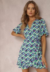 Niebiesko-Fioletowa Sukienka Kopertowa Sophenope. Niebieskie sukienki Renee, m, z aplikacjami, z tkaniny, bez kołnierzyka, bez ramiączek, mini, kopertowe. Za 49.99 zł.