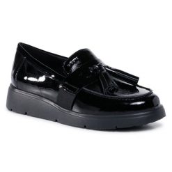 Lordsy Geox. Czarne lordsy Geox, bez wzorów, bez obcasa, bez zapięcia. Za 399.99 zł.
