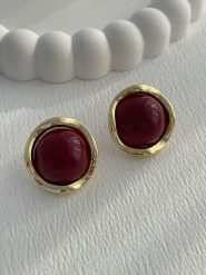 Atelier MIU Pozłacane kolczyki-wkrętki rozmiar: onesize. Brązowe kolczyki Atelier MIU, pozłacane. Za 39.99 zł.