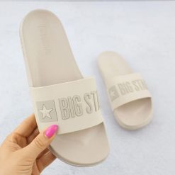 Klapki plażowe basenowe beżowe Big Star SS274710. Brązowe klapki Big Star, bez wzorów, z materiału, bez obcasa. Za 79.99 zł.