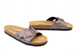 DR. BRINKMANN 700906-09 grau, klapki damskie. Szare klapki Dr. Brinkmann, bez wzorów, bez obcasa. Za 214.90 zł.