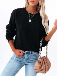Milan Kiss Sweter w kolorze czarnym rozmiar: XL. Czarne swetry Milan Kiss, xl, bez wzorów, bez ramiączek. Za 100.75 zł.