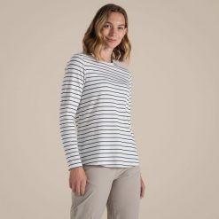 Longsleeve damski Craghoppers NosiLife Akona LS Top. Niebieskie topy Craghoppers, bez wzorów, bez kołnierzyka, bez ramiączek. W wyprzedaży za 236.40 zł.