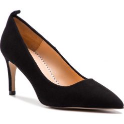 Szpilki GANT - Betty 18523335 Black G00. Czarne szpilki GANT, bez wzorów, ze skóry, eleganckie, bez obcasa, na obcasie, bez zapięcia. W wyprzedaży za 359.00 zł.