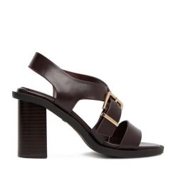 Sandały JENNY. Czerwone sandały Jenny, bez wzorów, bez obcasa, na słupku, bez zapięcia. Za 139.99 zł.