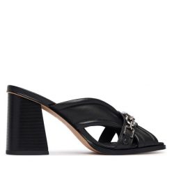 Klapki PINKO. Czarne klapki Pinko, bez wzorów, bez obcasa. Za 1,116.99 zł.