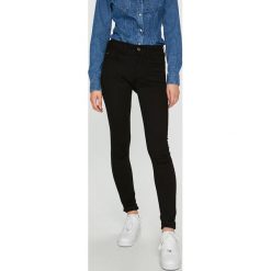 G-Star Raw - Jeansy Lynn. Czarne jeansy G-Star Raw, bez wzorów. W wyprzedaży za 299.90 zł.