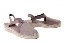 TONI PONS VERONA taupe, sandały damskie. Brązowe sandały Toni Pons, bez wzorów, bez obcasa, bez zapięcia. Za 259.90 zł.