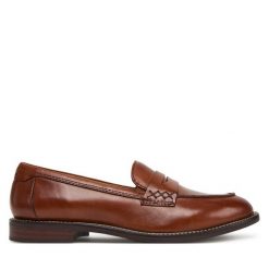Lordsy Tamaris. Brązowe lordsy Tamaris, bez wzorów, bez obcasa, bez zapięcia. Za 289.99 zł.
