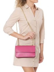 Lia Biassoni Skórzana torebka w kolorze różowym - 24 x 15 x 4 cm rozmiar: onesize. Różowe torby na ramię Lia Biassoni, bez wzorów, z materiału, na ramię, bez dodatków. Za 260.99 zł.