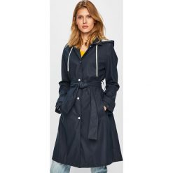 Tommy Hilfiger - Kurtka. Niebieskie kurtki TOMMY HILFIGER, bez wzorów, z materiału, z kapturem. W wyprzedaży za 569.90 zł.