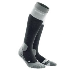 Skarpety do trekkingu damskie CEP Hiking z wełną merino kompresyjne wysokie. Czarne skarpety CEP, bez wzorów, z wełny. Za 199.00 zł.