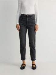 Jeansy mom fit - szary. Szare jeansy Reserved, bez wzorów. Za 129.99 zł.