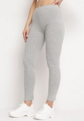 Szare Legginsy Ozdobione Szerokim Napisem z Boku Nogawki Aitennia. Szare legginsy Born2be, l, bez wzorów, z jeansu. W wyprzedaży za 17.49 zł.