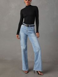 Milan Kiss Koszulka w kolorze czarnym rozmiar: S. Czarne bluzki Milan Kiss, s, bez wzorów, bez kołnierzyka, bez ramiączek. Za 100.75 zł.