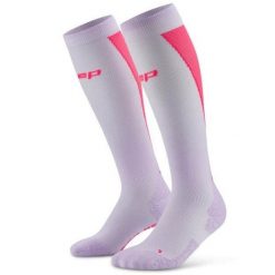 Damskie długie skarpety kompresyjne sportowe Core Ultralight CEP. Czerwone skarpety CEP, bez wzorów, z elastanu. Za 229.00 zł.