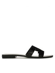 KARL LAGERFELD Klapki Skoot II KL80402 Czarny. Czarne klapki KARL LAGERFELD, bez wzorów, ze skóry, bez obcasa. Za 289.99 zł.
