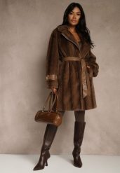 Brązowy Płaszcz Futerko z Paskiem z Imitacji Skóry i Klamrami przy Mankietach Charysha. Brązowe płaszcze Renee, l, bez wzorów, z futra, bez kaptura. Za 339.99 zł.