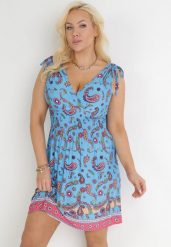 Niebieska Sukienka Rozkloszowana z Kopertowym Dekoltem Shanely. Niebieskie sukienki Born2be, m, bez wzorów, bez kołnierzyka, bez ramiączek, mini, kopertowe. Za 24.99 zł.