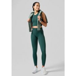 Legginsy Damskie Fitness Casall Bezszwowe z Wysokim Stanem. Zielone legginsy Casall, bez wzorów, z podwyższonym stanem. Za 329.99 zł.