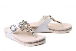 RIEKER V1461-90 silver/platinum, klapki japonki damskie. Brązowe klapki Rieker, bez wzorów, bez obcasa. Za 287.92 zł.