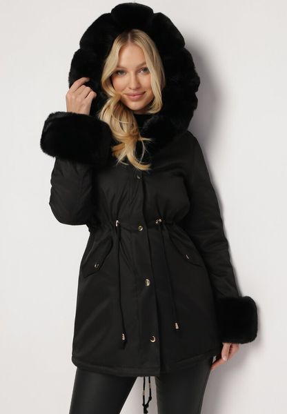 Czarna Kurtka Parka z Futerkiem i Kapturem Aresja. Czarne kurtki Born2be, na zimę, l, bez wzorów, z jeansu. Za 279.99 zł.