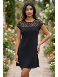 SOULSHAE Sukienka w kolorze czarnym rozmiar: S/M. Czarne sukienki SOULSHAE, na co dzień, m, bez wzorów, bez kołnierzyka, bez ramiączek, mini, proste. Za 129.95 zł.