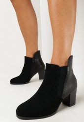 Czarne Botki na Słupku Gnaife. Czarne botki Born2be, bez wzorów, bez obcasa, na obcasie, bez zapięcia. Za 169.99 zł.