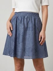 MOSS COPENHAGEN Spódnica "Orkidea" w kolorze niebieskim rozmiar: L. Niebieskie spódnice Moss Copenhagen, l, bez wzorów, mini. Za 144.58 zł.
