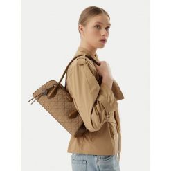 Torebka Calvin Klein. Brązowe torebki klasyczne Calvin Klein, bez wzorów, bez dodatków. Za 649.99 zł.