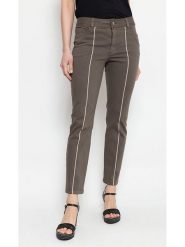Deni Cler Spodnie w kolorze khaki rozmiar: 36. Brązowe spodnie materiałowe Deni Cler, na co dzień, bez wzorów, z denimu, z standardowym stanem. Za 132.05 zł.