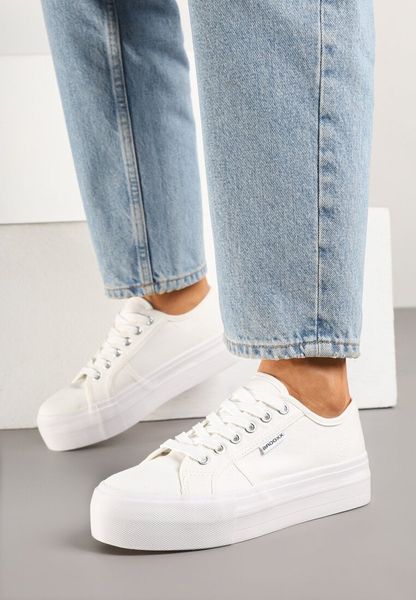 Białe Klasyczne Trampki na Grubej Podeszwie Maireli. Białe trampki Born2be, bez wzorów, z jeansu, bez zapięcia. Za 79.99 zł.